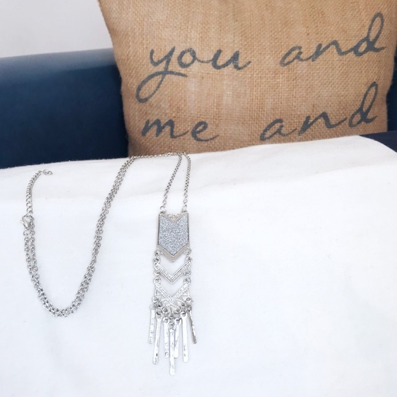 🎀 NEW Last 1 • Silver Long Boho Tassel Necklace • - Picture 4 of 8